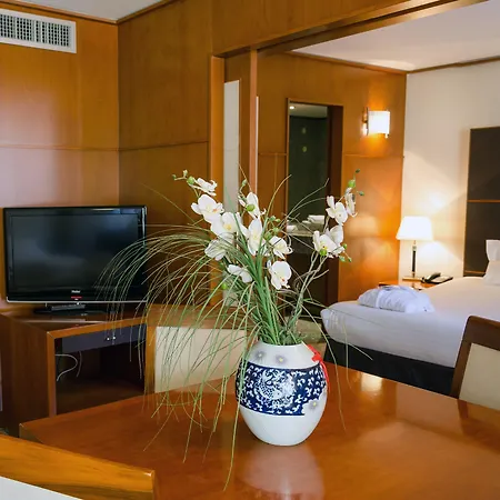 Goldstar & Hotell 4*