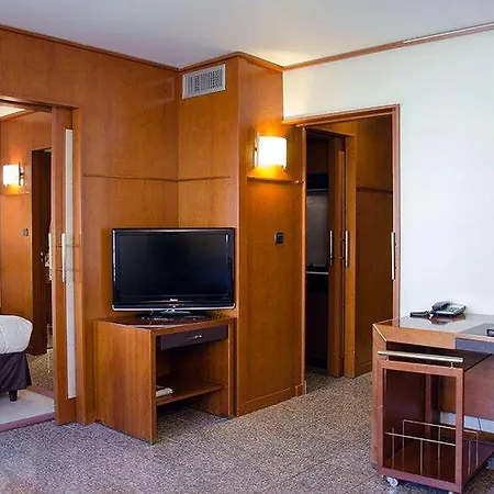 Goldstar & 4* Nizza