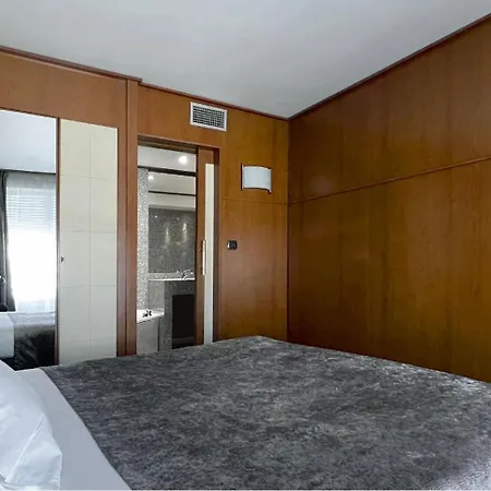 Hotel Goldstar &