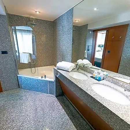 Goldstar & Hotel Nizza