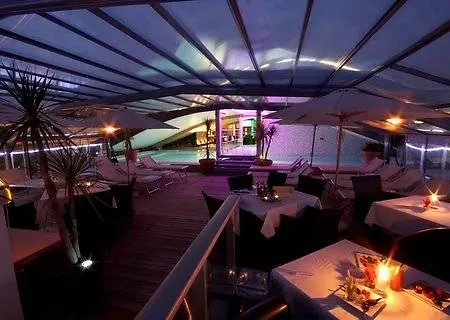 Hotel Goldstar & 4*