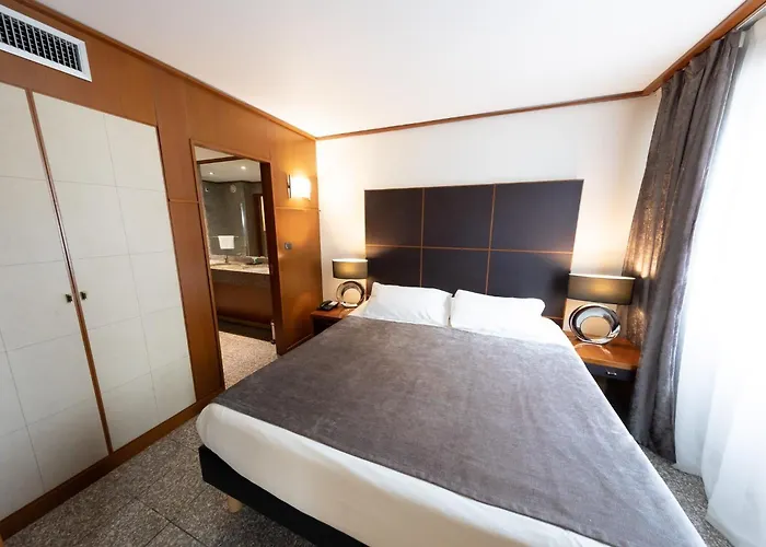 Hotel Goldstar & Nice