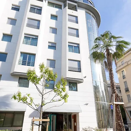 מלון Goldstar & ניס