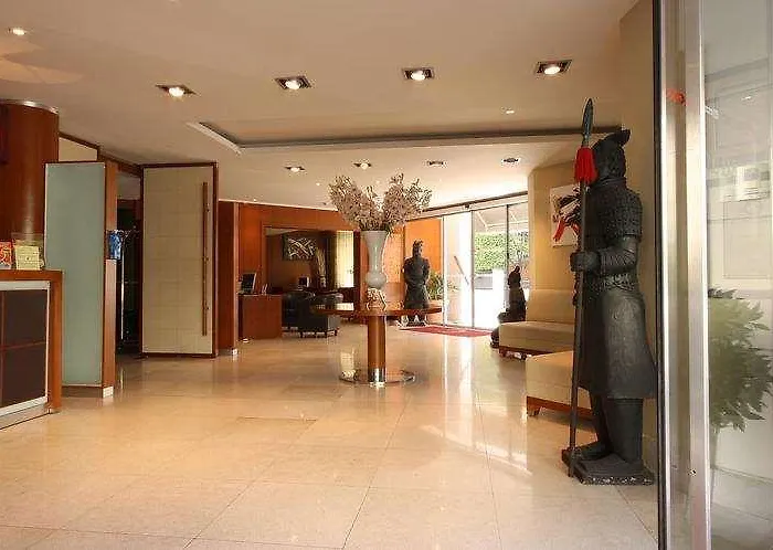 Goldstar & 酒店 尼斯